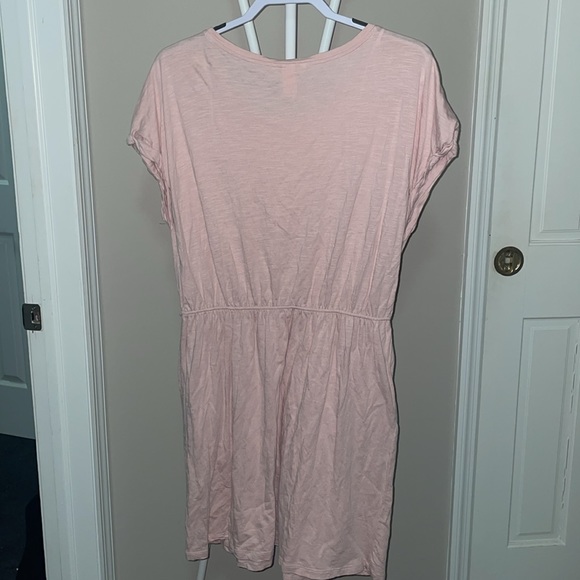 Pink dress - Picture 4 of 4